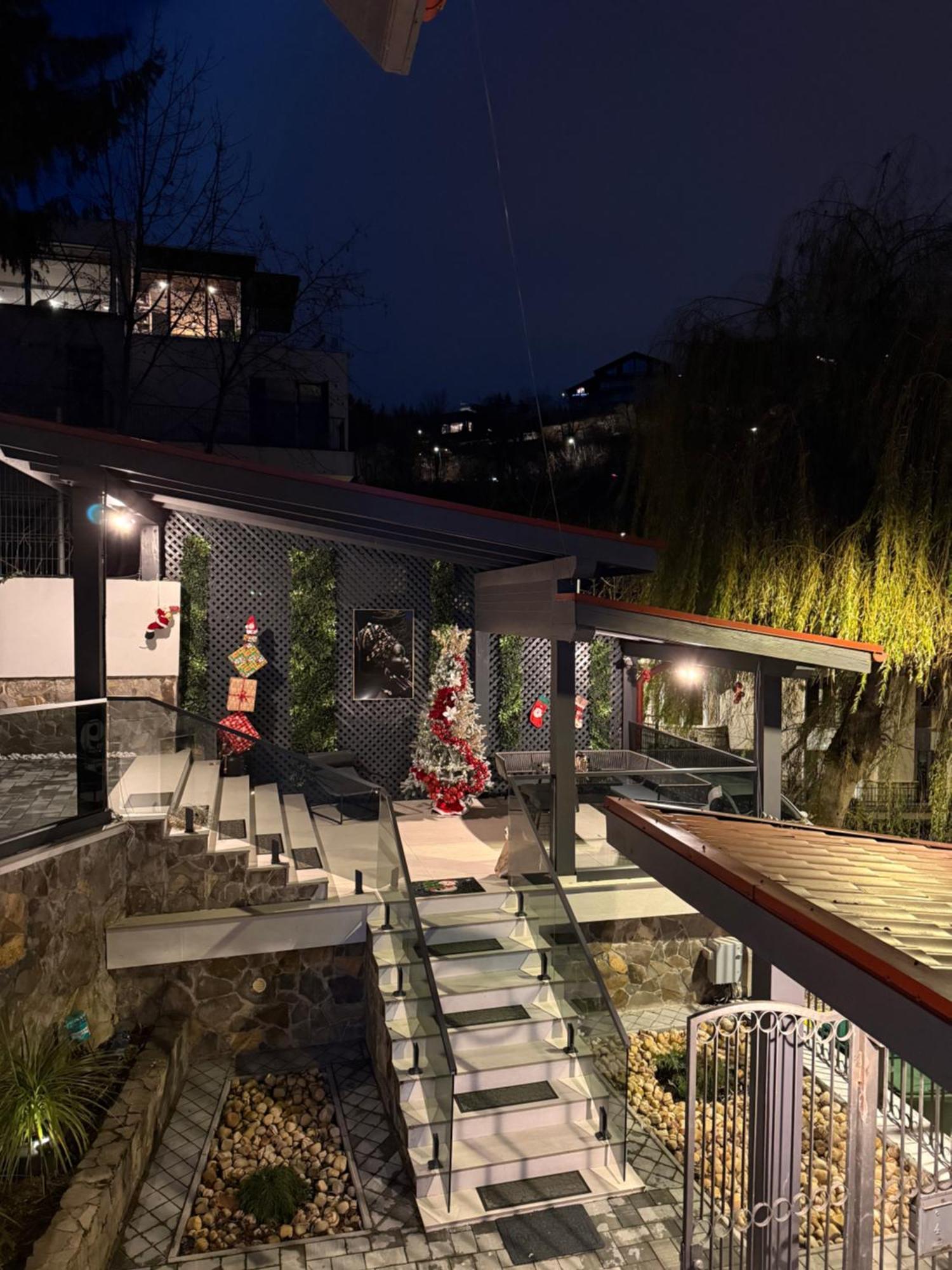 Ylly Aparts Brașov Exterior foto